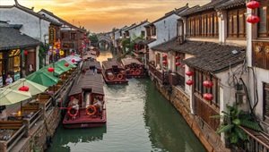 Drifting along Suzhou: The ancient city is as beautiful as a painting